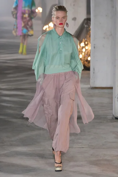 Look 22